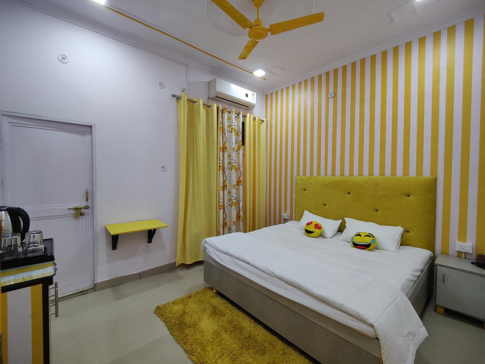 Yellow * Lucknow